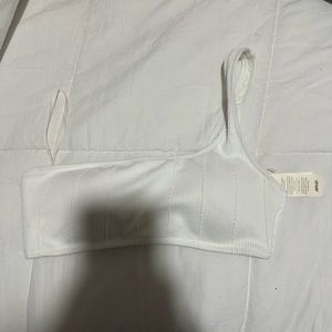 ribbed w white stripes